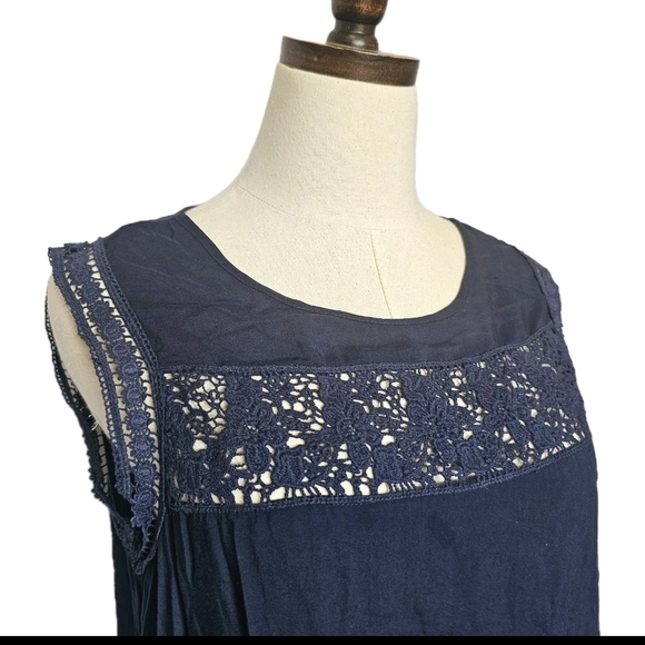 Lulu's Sleeveless Shift Navy Blue Cotton Blend Lace Accents Summer Short Dress M - Picture 8 of 11